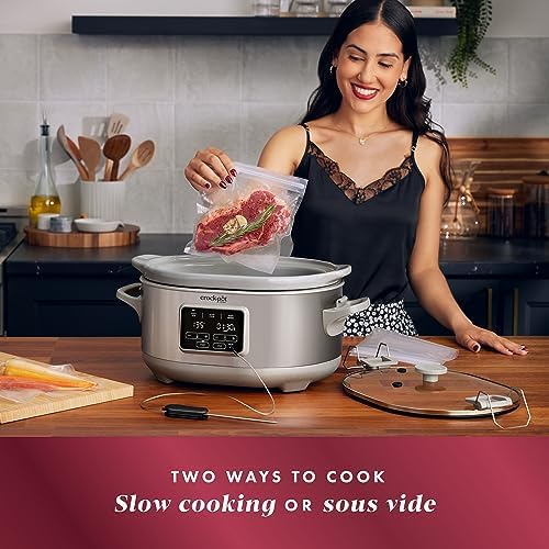 Crock-Pot 7 Quart Programmable Cook & Carry Slow Cooker CX2R